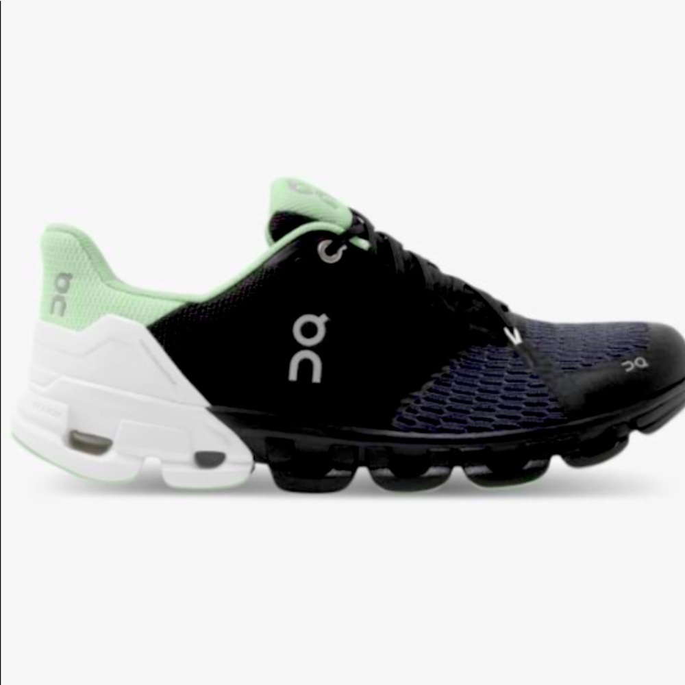 On cloudflyer shoes
